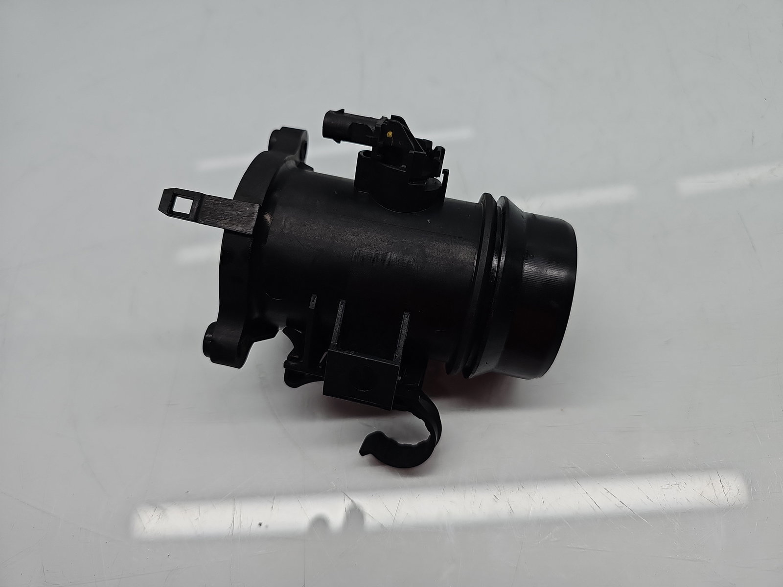 Debitmetru aer Bmw 5 (F10) [Fabr 2011-2016] 8506359 2.0 N47D20 135KW / 184CP