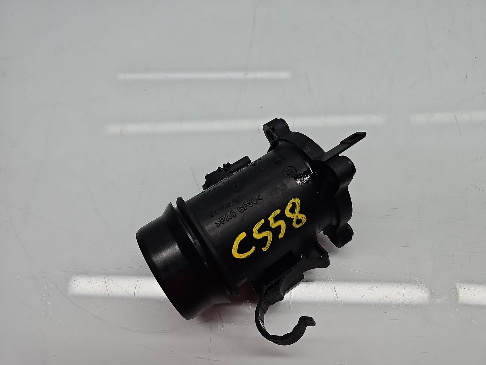 Debitmetru aer Bmw 5 (F10) [Fabr 2011-2016] 8506359 2.0 N47D20 135KW / 184CP - imagine 3