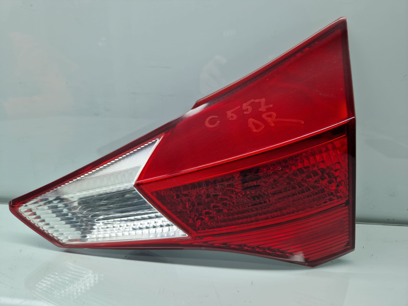 Stop haion dreapta Toyota Rav 4 IV (ZSA4, ALA4) [Fabr 2013-2018] SUV OEM - imagine 1