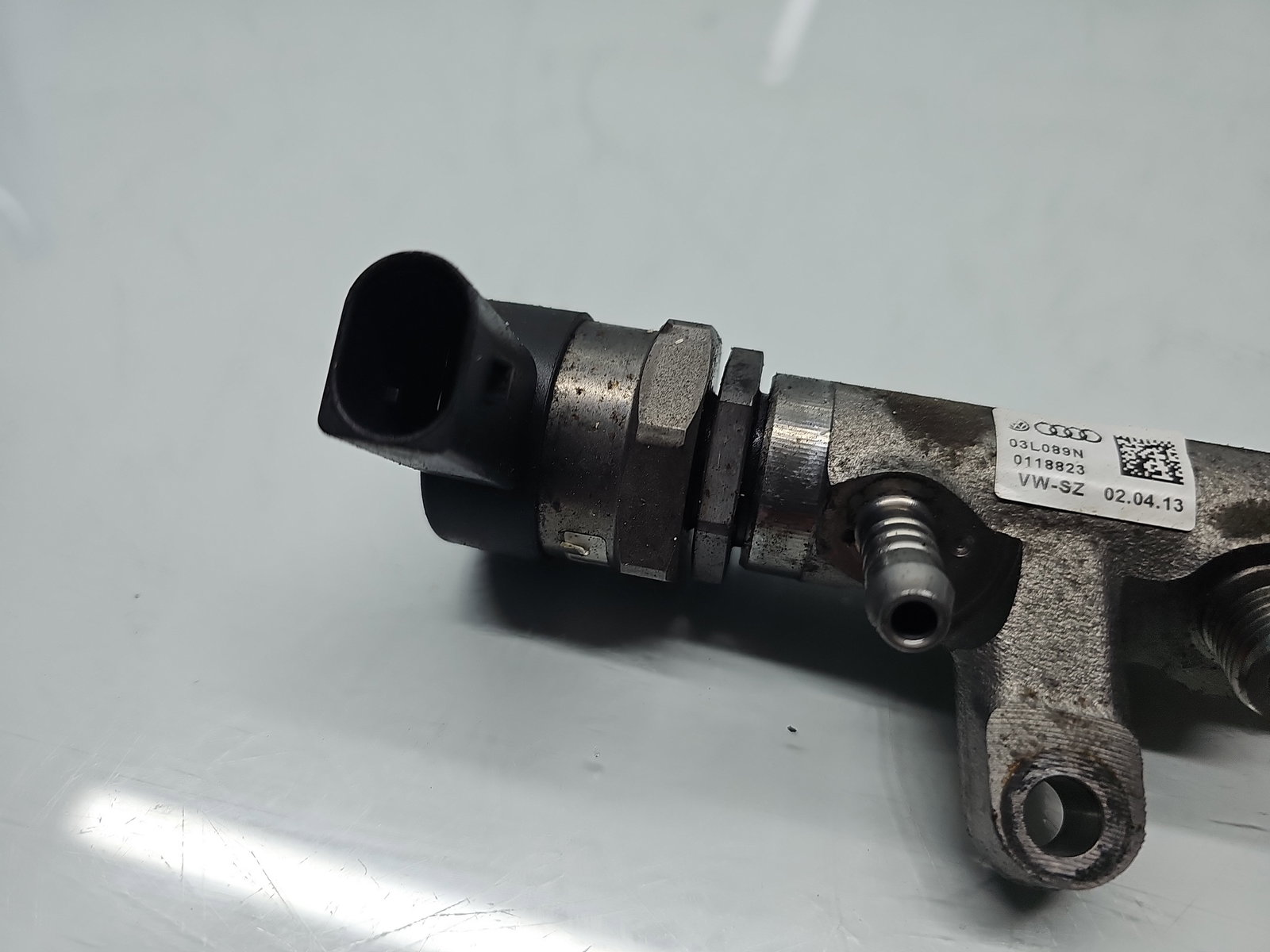 Rampa injectoare Volkswagen Passat CC (358) [Fabr 2012-2016] 03L089N 2.0 TDI CFFB 103KW / 140CP - imagine 3