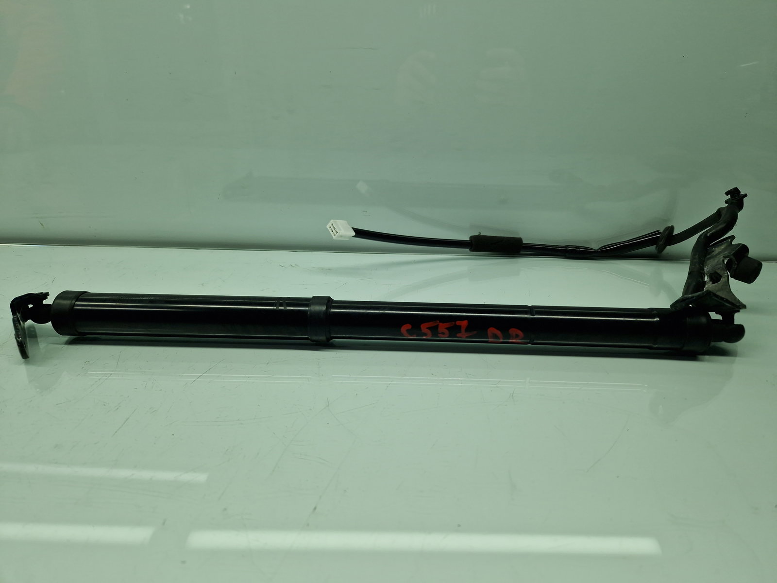 Amortizor haion Toyota Rav 4 IV (ZSA4, ALA4) [Fabr 2013-2018] SUV 68910-42016 - imagine 1