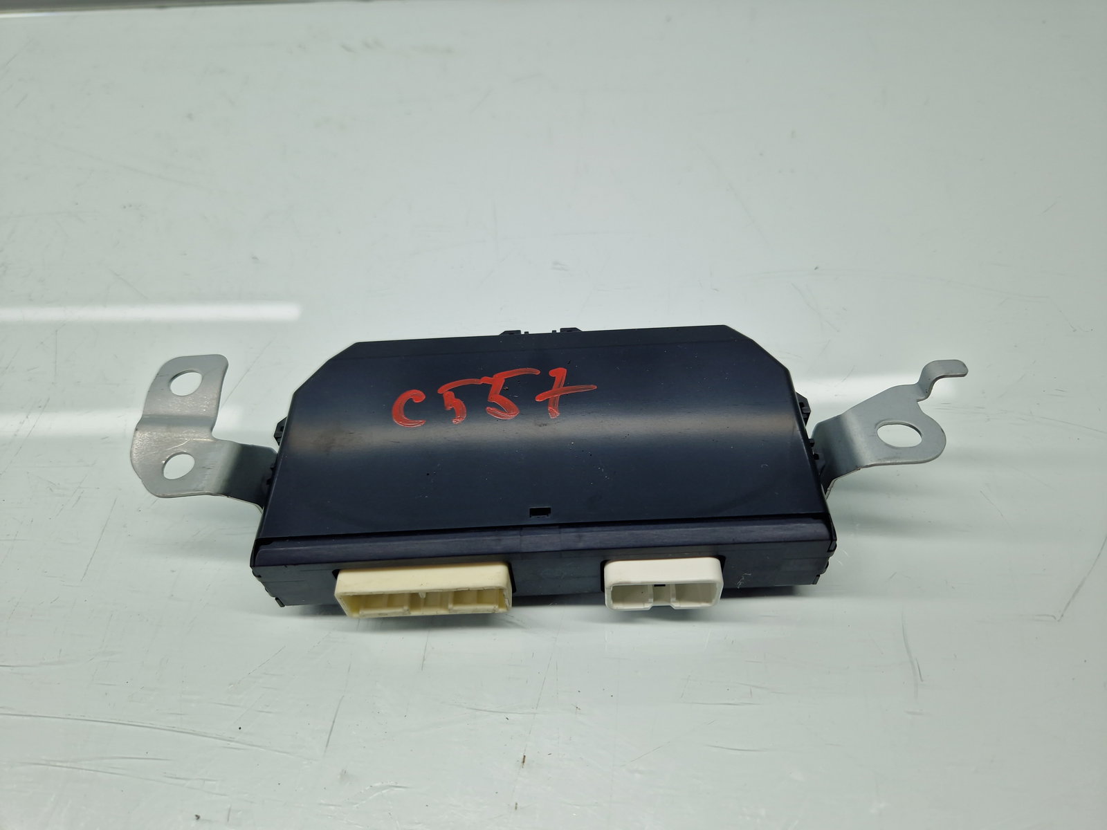 Modul confort Toyota Rav 4 IV (ZSA4, ALA4) [Fabr 2013-2018] 89222-42033 - imagine 3