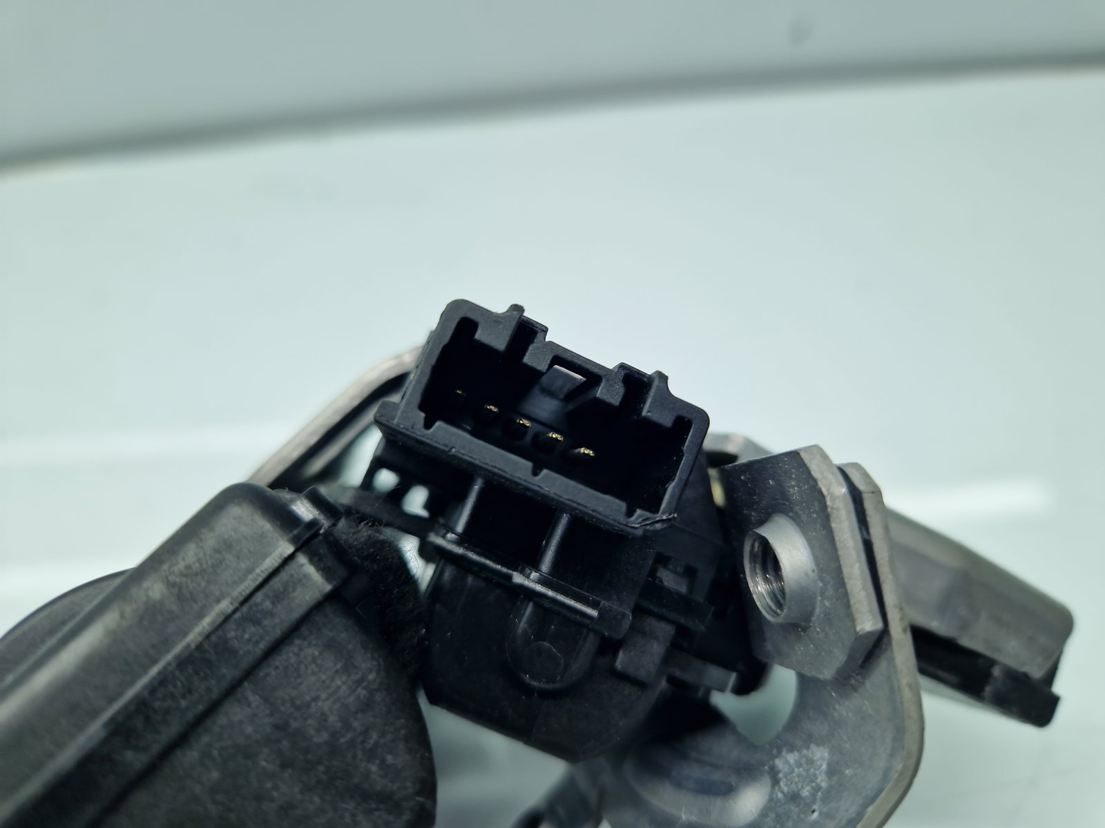 Broasca haion Ford Kuga II [Fabr 2012-prezent] SUV Facelift GJ547843102BA - imagine 4