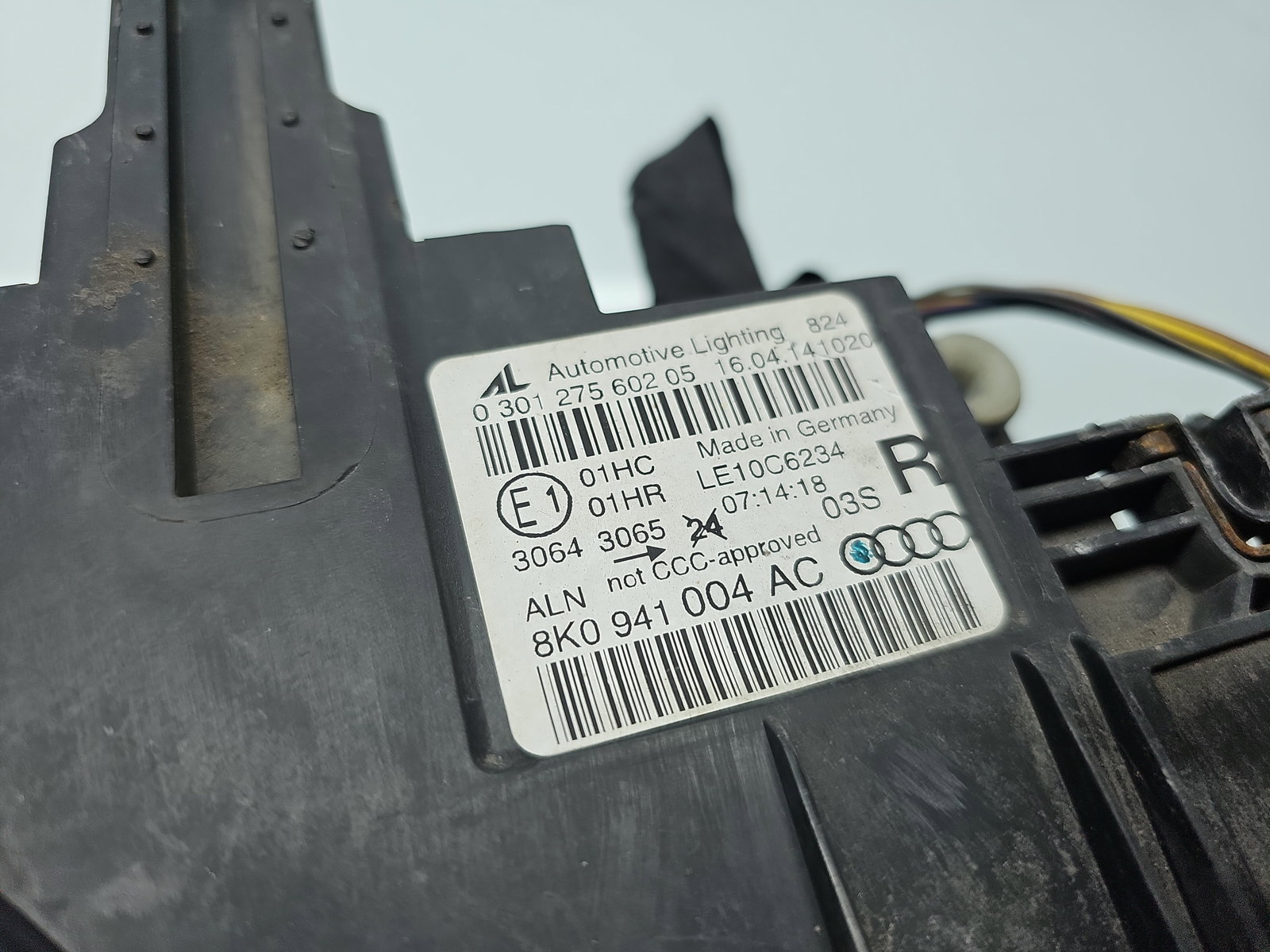 Far dreapta AUDI A4 (8K2, B8.5) [Fabr 2008-2015] Berlina Facelift 8K0941004AC - imagine 6