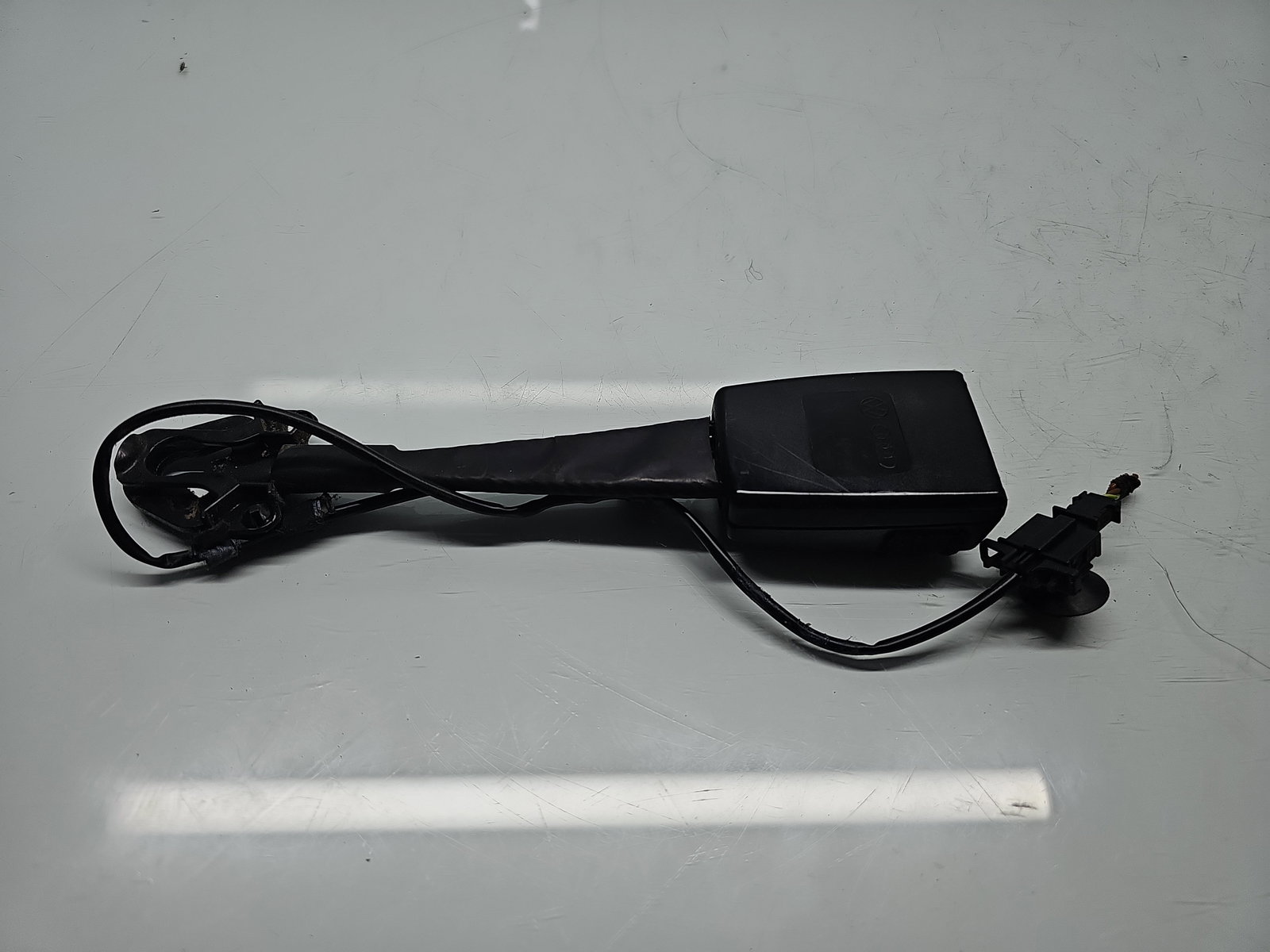 Capsa centura stanga fata AUDI A4 (8K2, B8.5) [Fabr 2008-2015] OEM - imagine 1