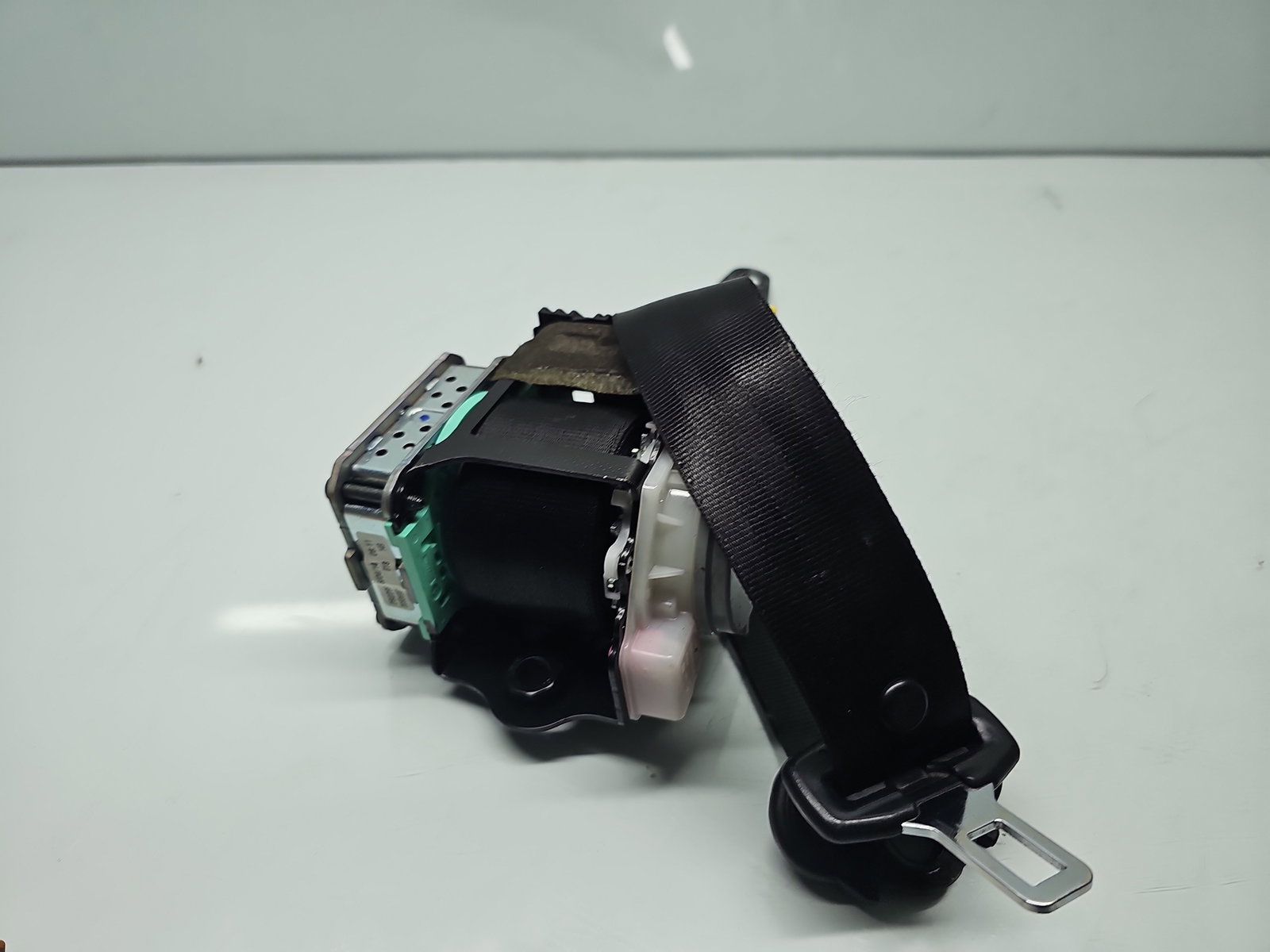 Centura dreapta fata AUDI A4 (8K2, B8.5) [Fabr 2008-2015] 8K1857706AJ - imagine 4