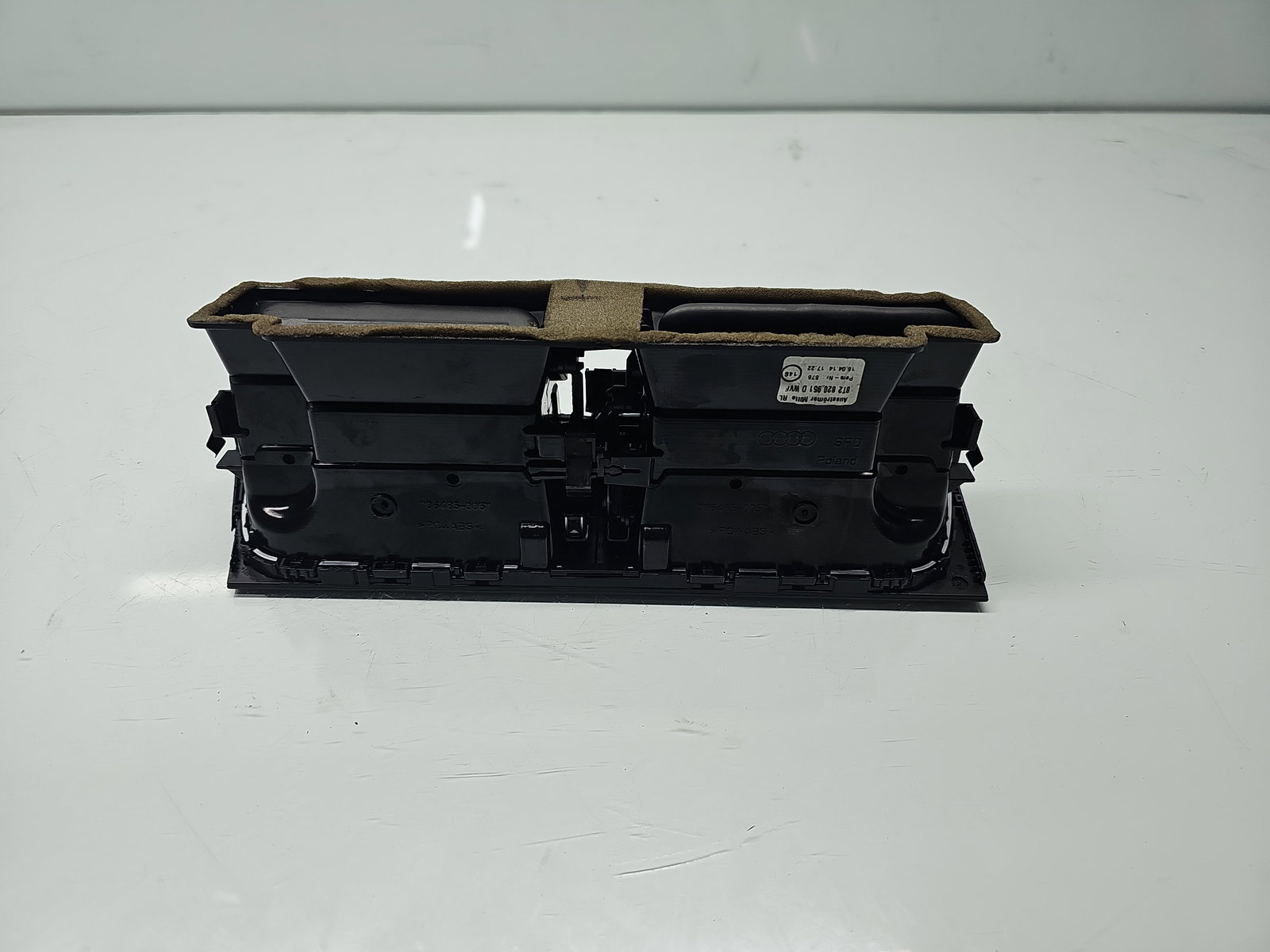 Grila aerisire centrala AUDI A4 (8K2, B8.5) [Fabr 2008-2015] 8T2820951D - imagine 3