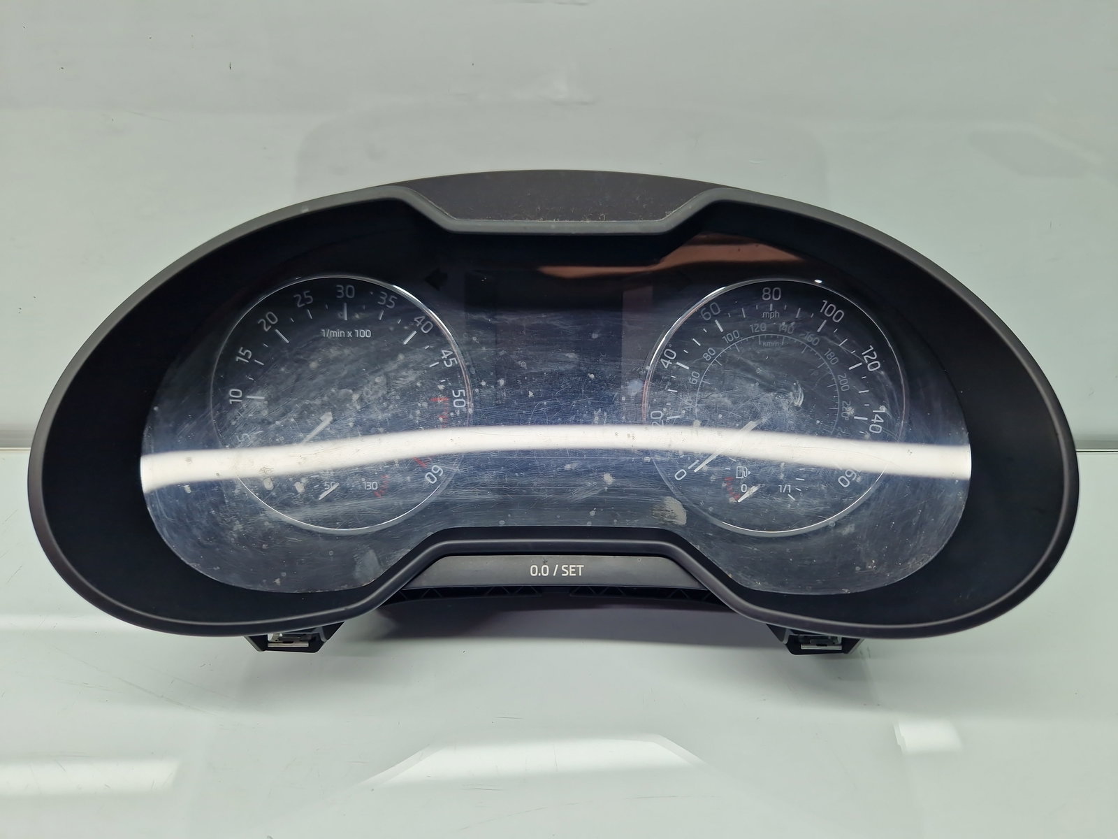 Ceas bord Skoda Octavia 3 (5E3) [Fabr 2012-2020] 5E0920951C - imagine 1