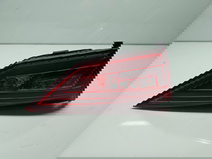 Stop haion stanga AUDI A3 (8VS) [Fabr 2013-prezent] Berlina S-line 8V5945093H