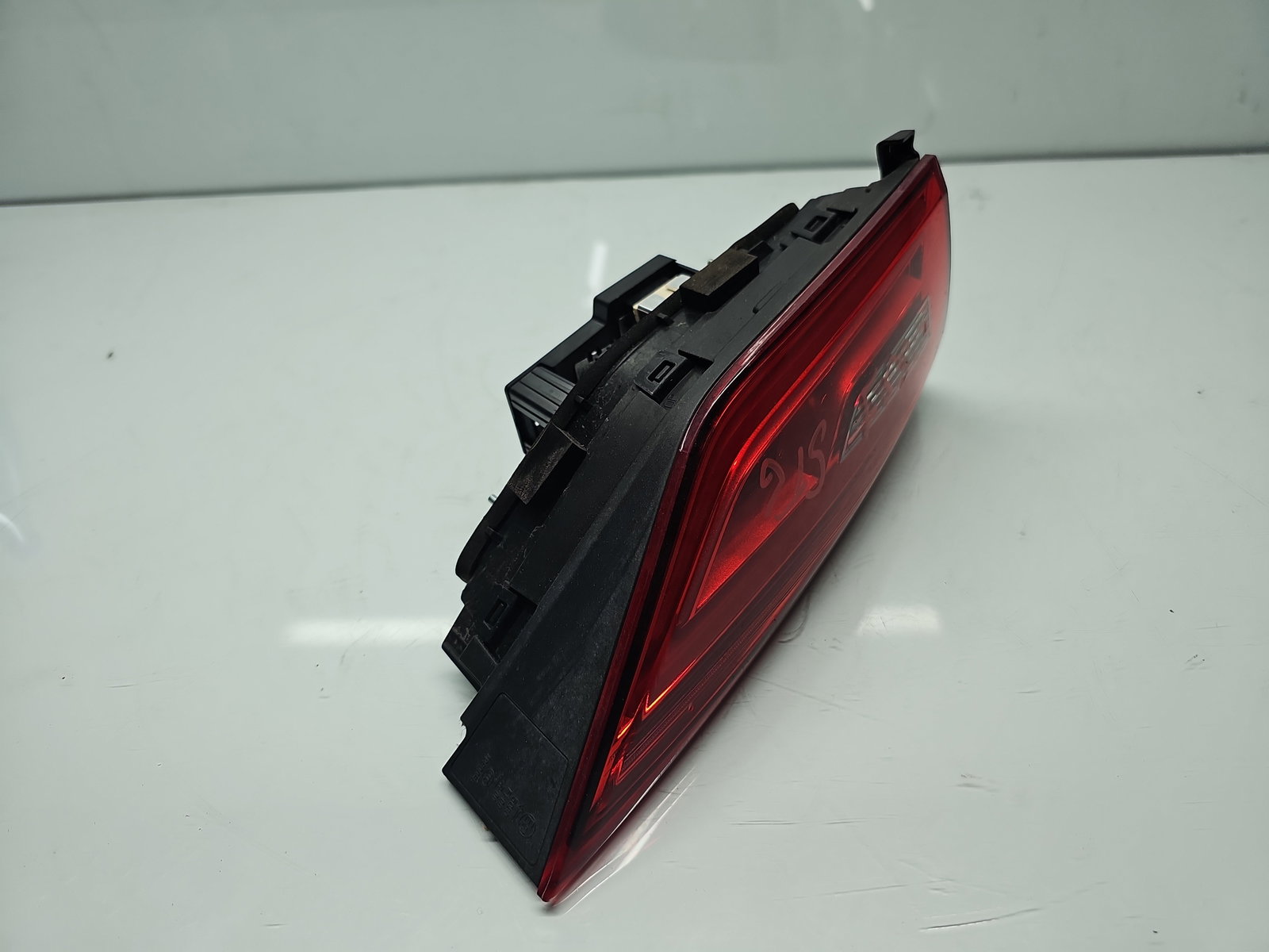 Stop haion stanga AUDI A3 (8VS) [Fabr 2013-prezent] Berlina S-line 8V5945093H - imagine 2