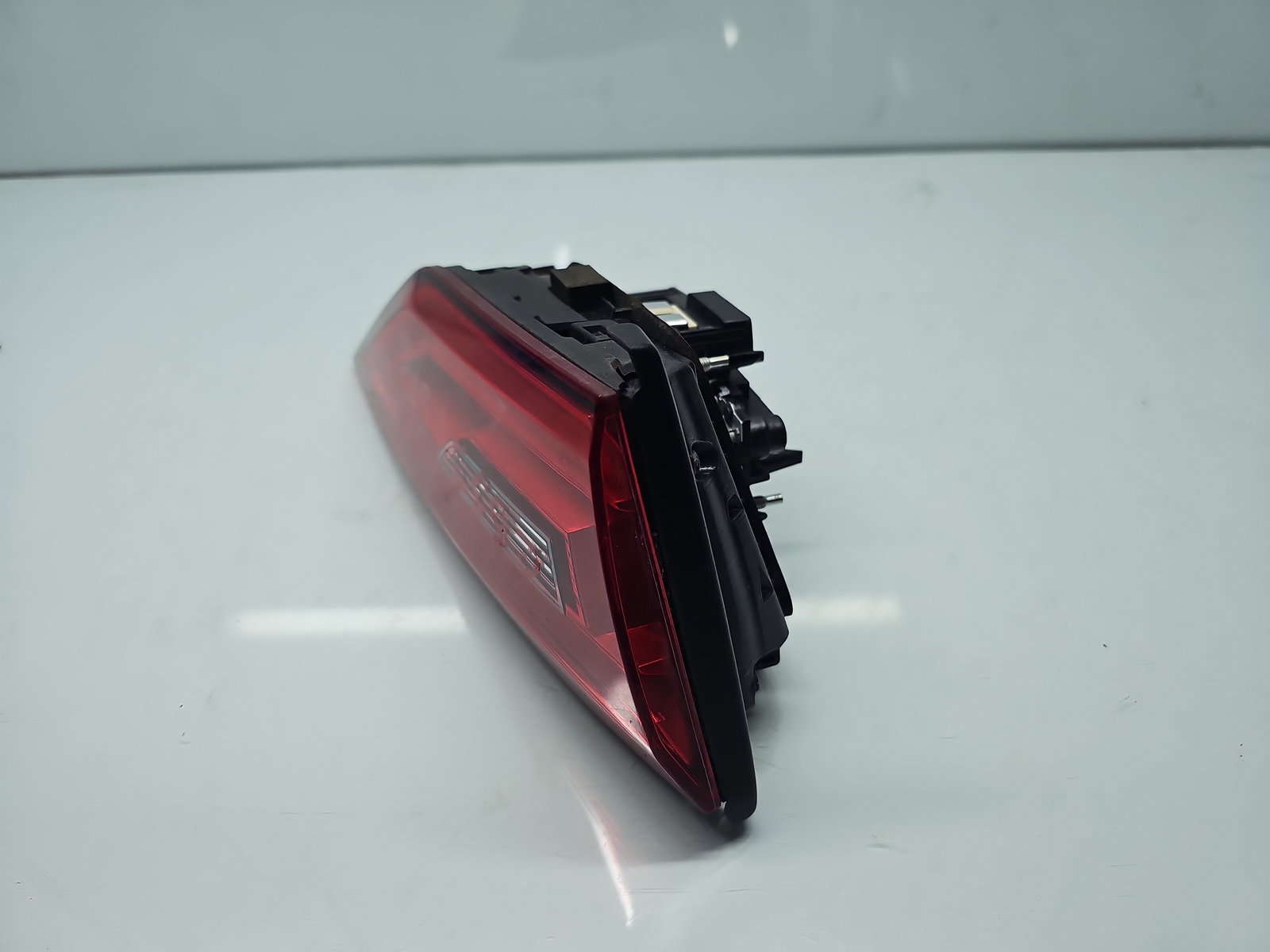 Stop haion stanga AUDI A3 (8VS) [Fabr 2013-prezent] Berlina S-line 8V5945093H - imagine 3