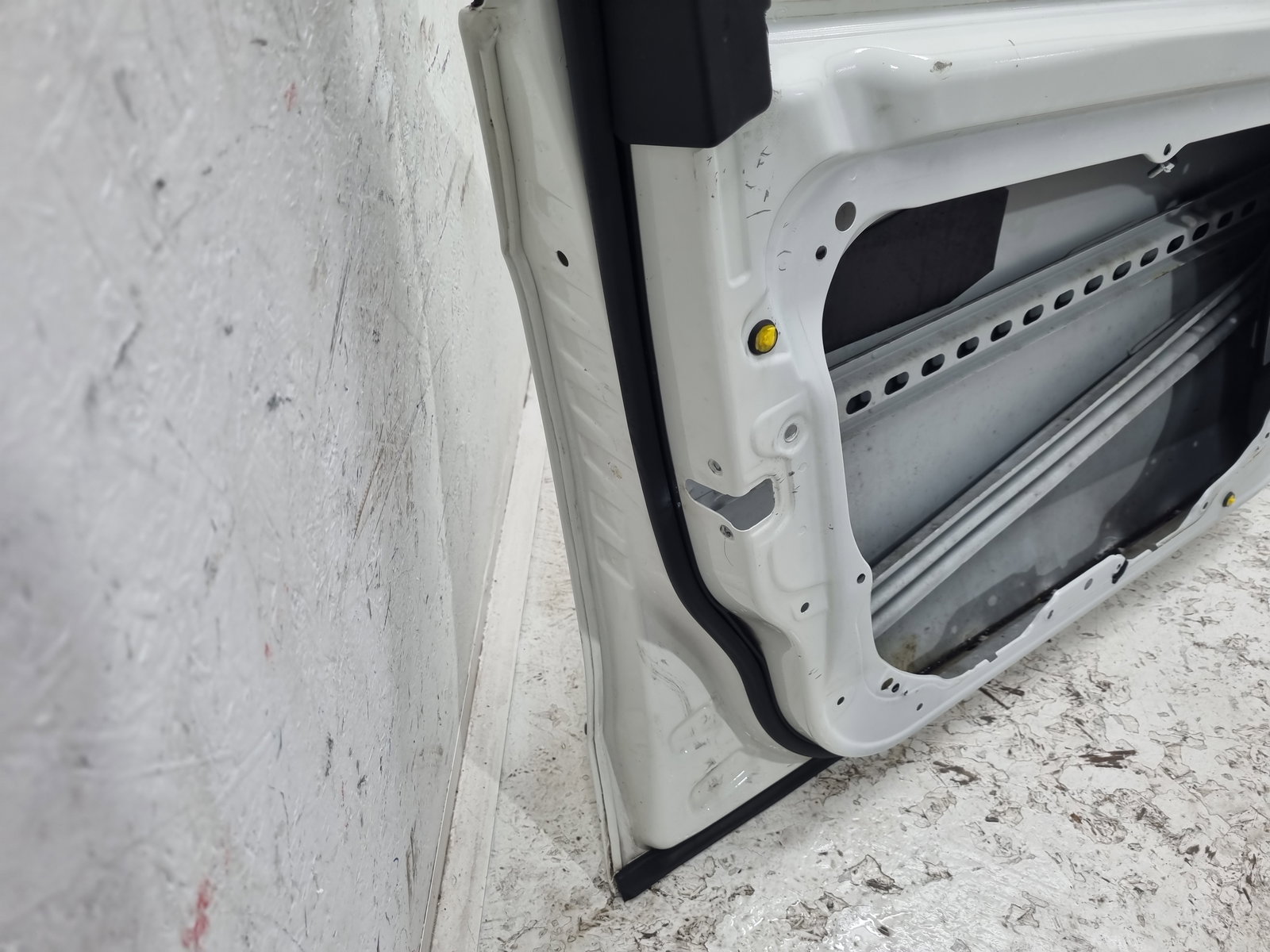 Usa stanga fata Mercedes Clasa E (W212) [Fabr 2009-2016] Break AMG 650U Alb Calcite - imagine 10