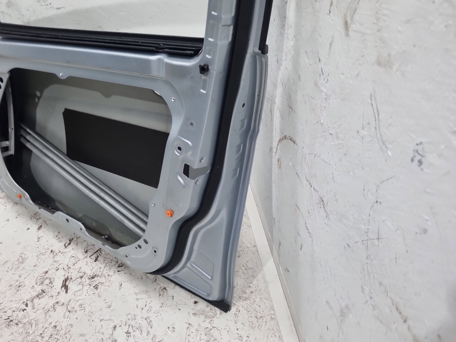 Usa dreapta fata Mercedes Clasa C (W204) [Fabr 2007-2014] Berlina Facelift, AMG 988U Argintiu Diamat - imagine 9