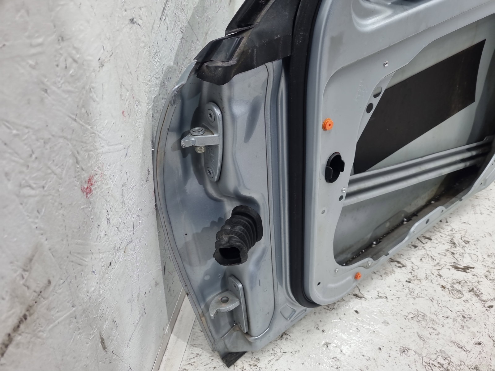 Usa dreapta fata Mercedes Clasa C (W204) [Fabr 2007-2014] Berlina Facelift, AMG 988U Argintiu Diamat - imagine 10