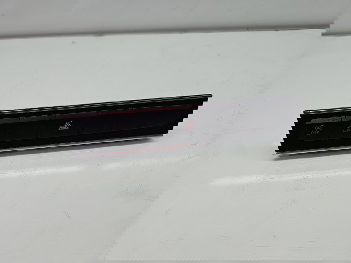 Butoane comenzi consola centrala AUDI A3 Sportback (8PA) [Fabr 2004-2013] OEM