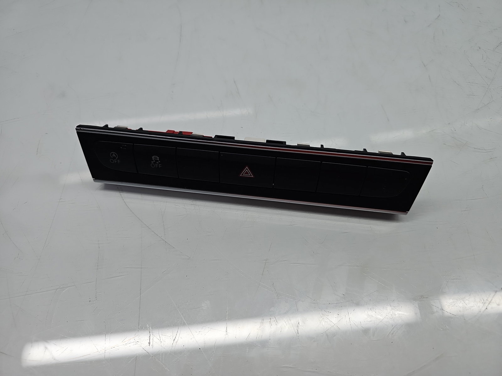 Butoane comenzi consola centrala AUDI A3 Sportback (8PA) [Fabr 2004-2013] OEM - imagine 4