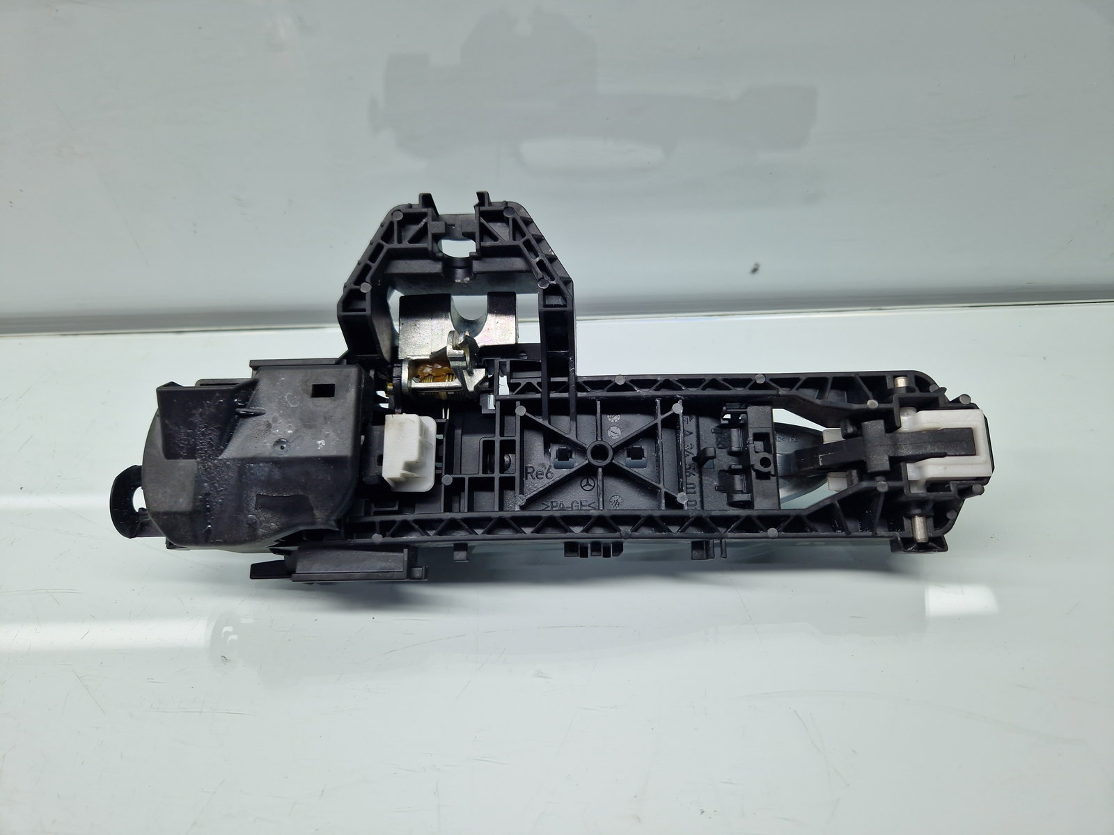 Maner usa dreapta fata Mercedes Clasa C (W204) [Fabr 2007-2014] Berlina Facelift, AMG 988U Argintiu Diamat - imagine 3