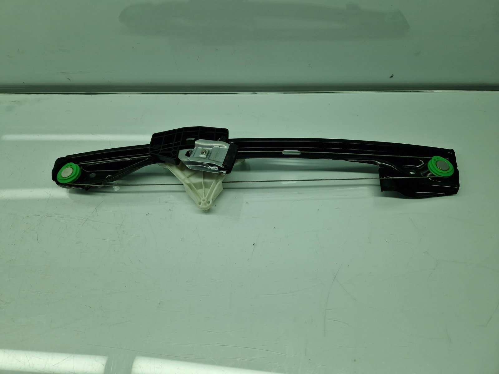 Macara electrica geam dreapta spate Mercedes Clasa C (W204) [Fabr 2007-2014] Berlina Facelift, AMG 938344103 - imagine 4