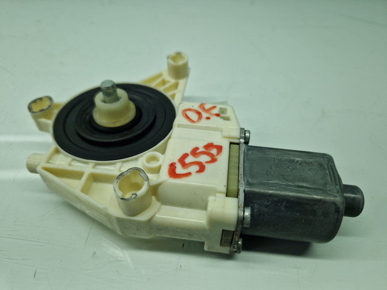 Motoras geam dreapta fata Mercedes Clasa C (W204) [Fabr 2007-2014] Berlina Facelift, AMG A2048200242 - imagine 1