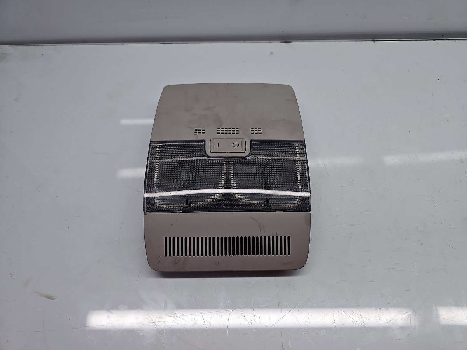 Plafoniera fata AUDI A3 Sportback (8PA) [Fabr 2004-2013] Hatchback 8P0947135D - imagine 1