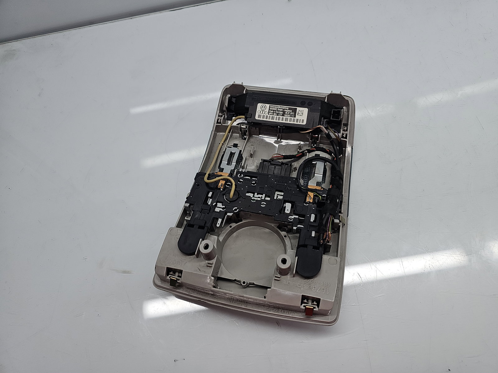 Plafoniera fata AUDI A3 Sportback (8PA) [Fabr 2004-2013] Hatchback 8P0947135D - imagine 3