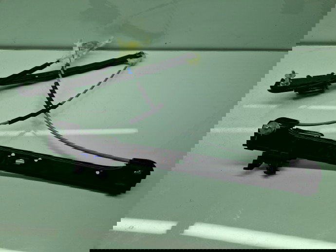 Macara electrica geam dreapta fata AUDI A3 (8VS) [Fabr 2013-prezent] Berlina S-line 8V4837462