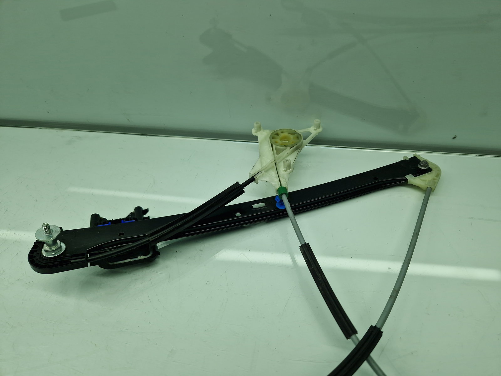 Macara electrica geam dreapta fata AUDI A3 (8VS) [Fabr 2013-prezent] Berlina S-line 8V4837462 - imagine 2