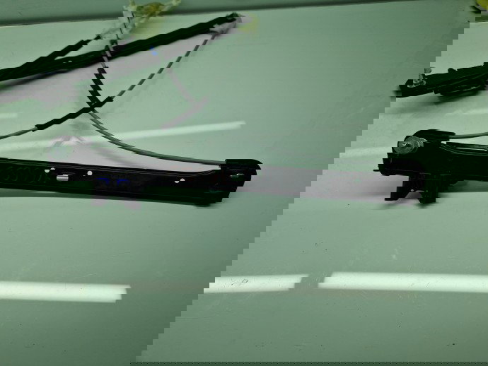 Macara electrica geam dreapta fata AUDI A3 (8VS) [Fabr 2013-prezent] Berlina S-line 8V4837462