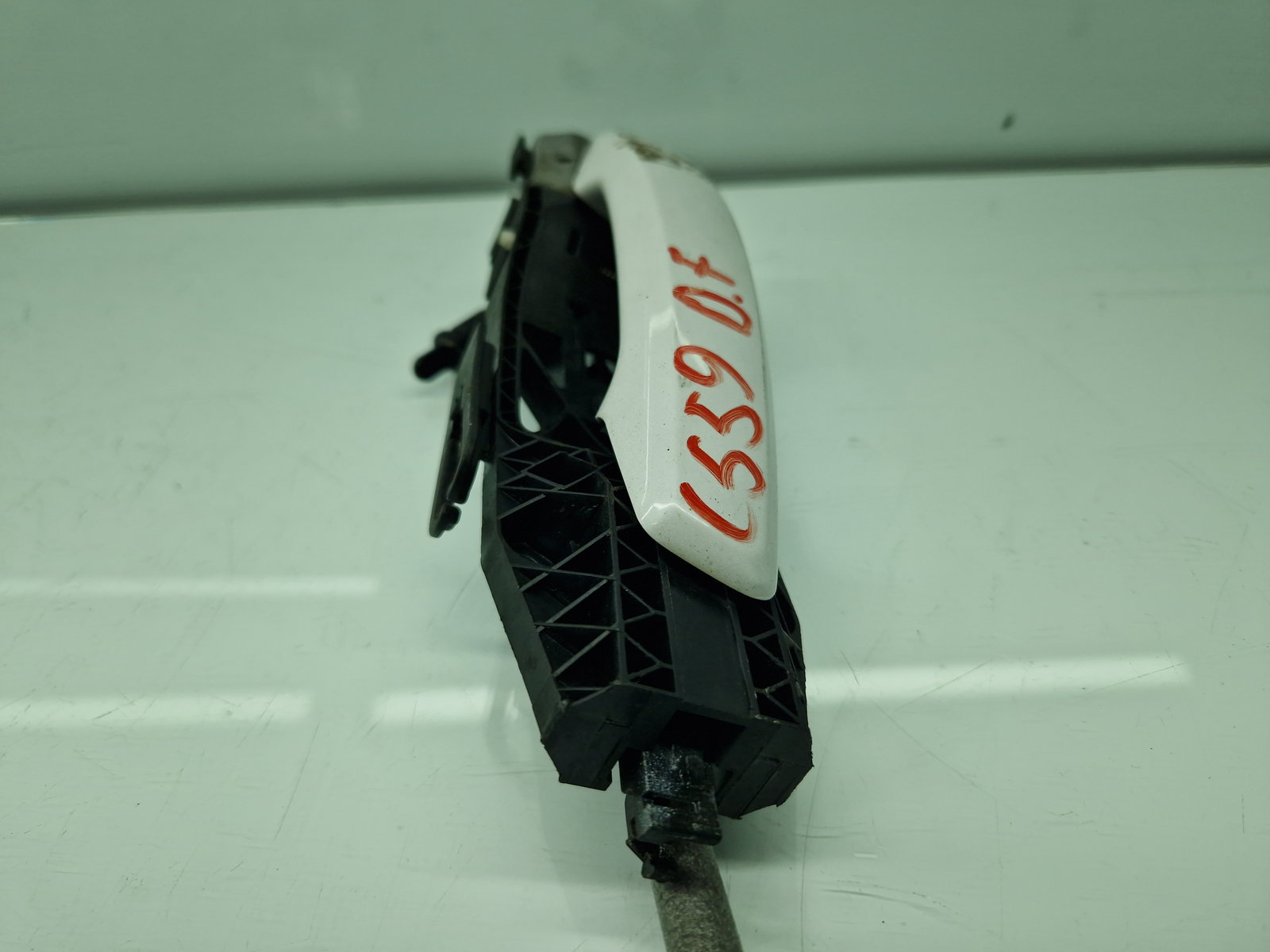 Maner usa dreapta fata AUDI A3 (8VS) [Fabr 2013-prezent] Berlina S-line LS9R - imagine 4