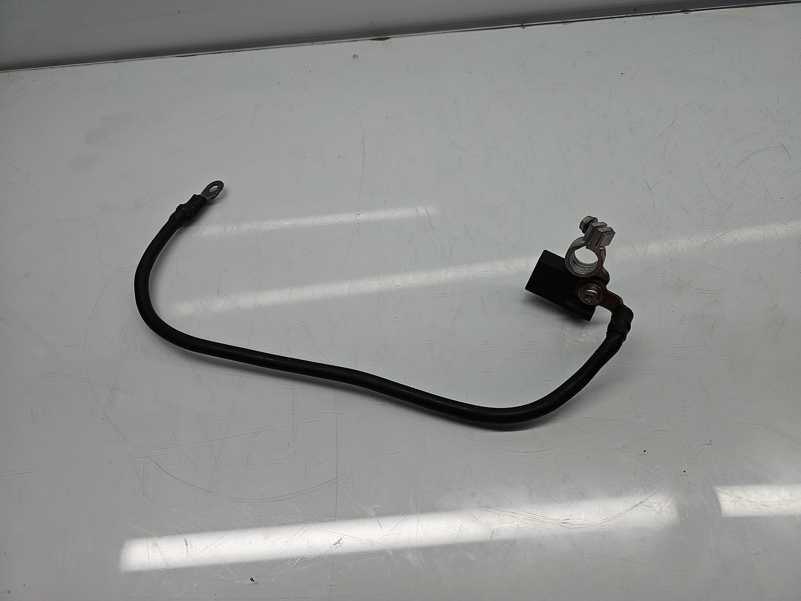 Borna baterie (-) Mercedes Clasa C (W204) [Fabr 2007-2014] A0009053002 - imagine 1