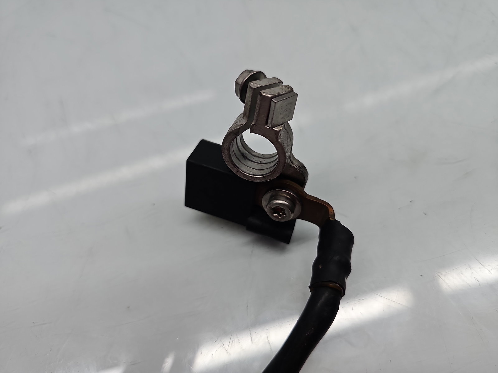 Borna baterie (-) Mercedes Clasa C (W204) [Fabr 2007-2014] A0009053002 - imagine 2