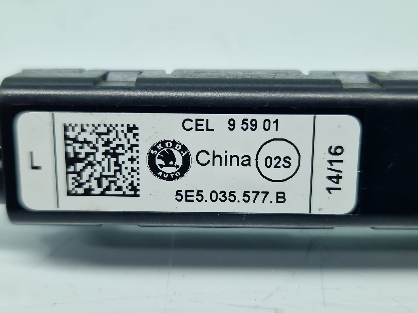 Amplificator antena Skoda Octavia 3 (5E3) [Fabr 2012-2020] 5E5035577B - imagine 4