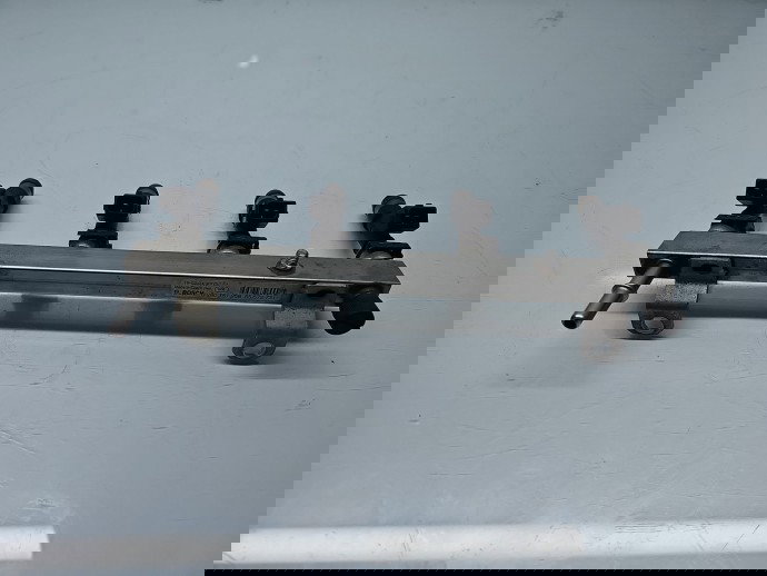 Rampa injectoare Opel Corsa E [Fabr 2014-prezent] 55572731 1.2 Benz D12XEL 51KW / 69CP