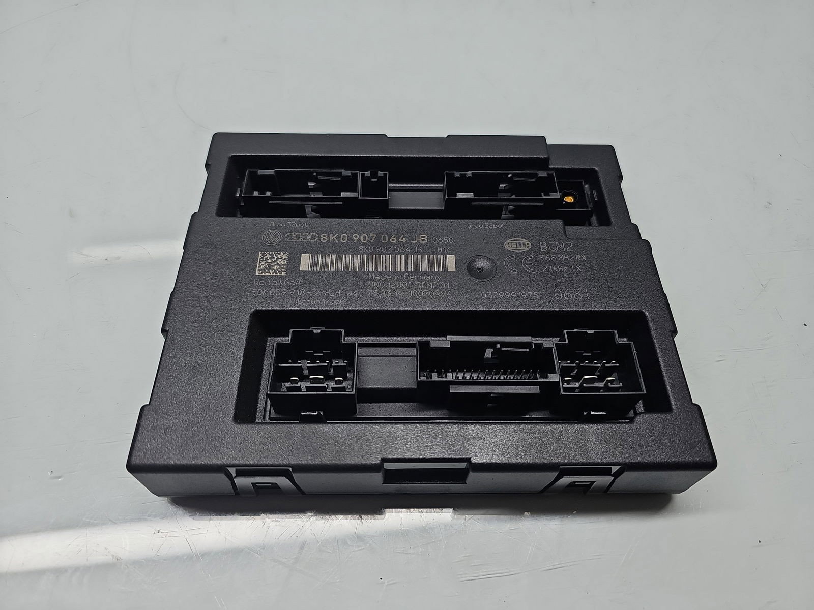 Modul confort AUDI A5 (8T3) [Fabr 2007-2015] 8K0907064JB - imagine 1
