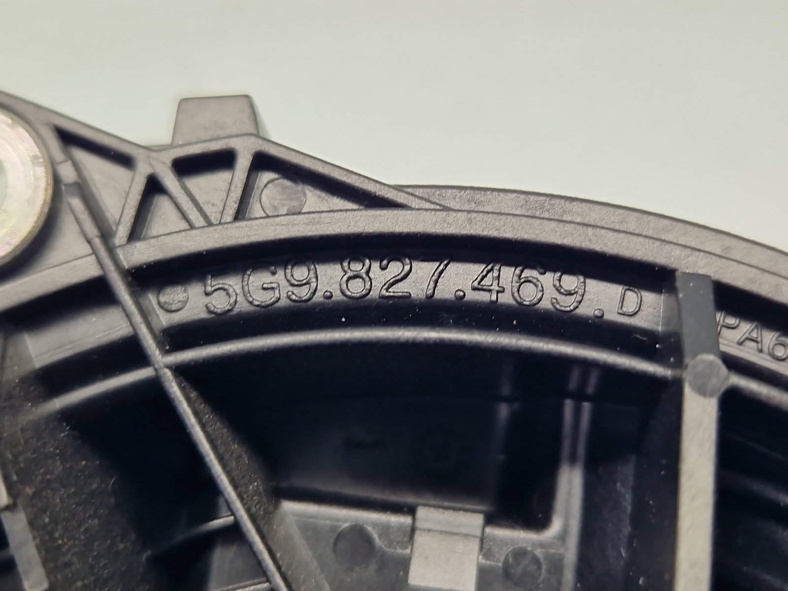 Maner haion Volkswagen Golf 7 (5G) [Fabr 2014-prezent] Hatchback 5G9827469D - imagine 5