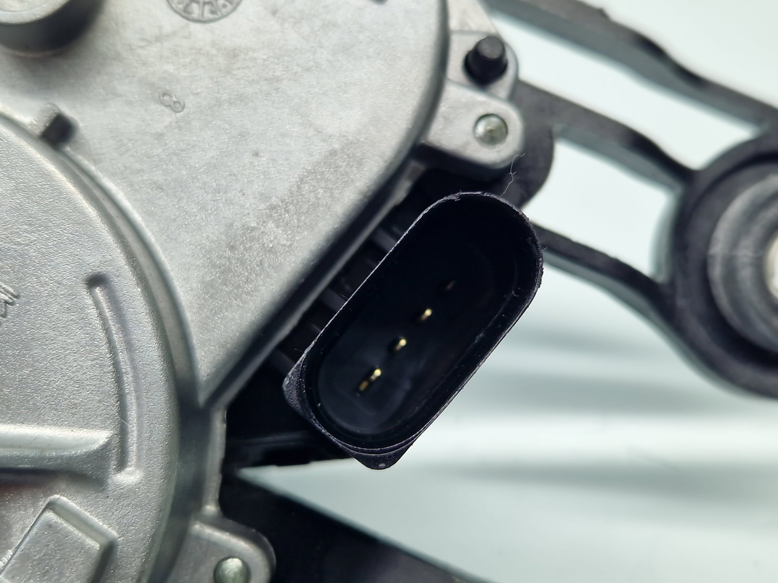 Motoras stergator haion Volkswagen Golf 7 (5G) [Fabr 2014-prezent] 5G0955711 - imagine 4