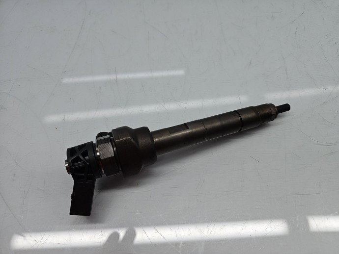 Injector Bmw 3 (F30) [Fabr 2012-2017] 7810702 2.0 N47D20 135KW / 184CP
