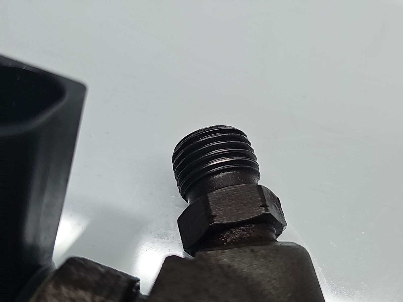 Injector Volkswagen Passat B7 (362) [Fabr 2010-2014] 03L130277J, 0445110369 2.0 TDI CFFB 103KW / 140CP - imagine 3