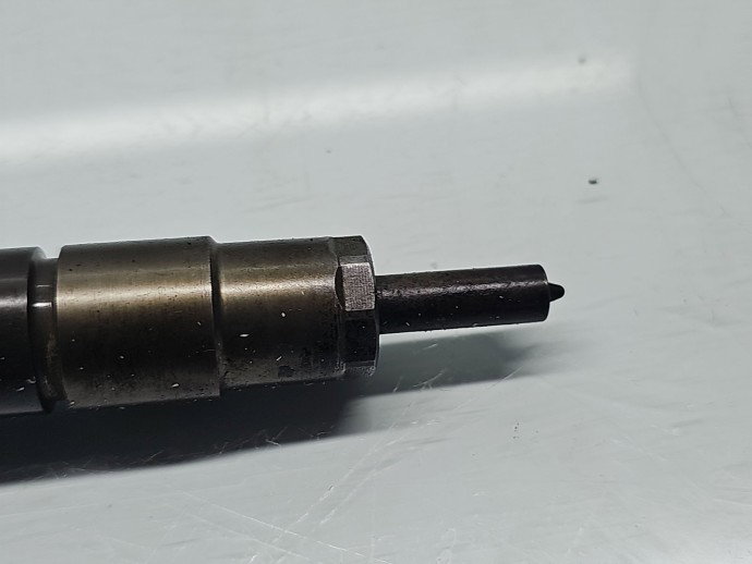 Injector Volkswagen Passat B7 (362) [Fabr 2010-2014] 03L130277J, 0445110369 2.0 TDI CFFB 103KW / 140CP