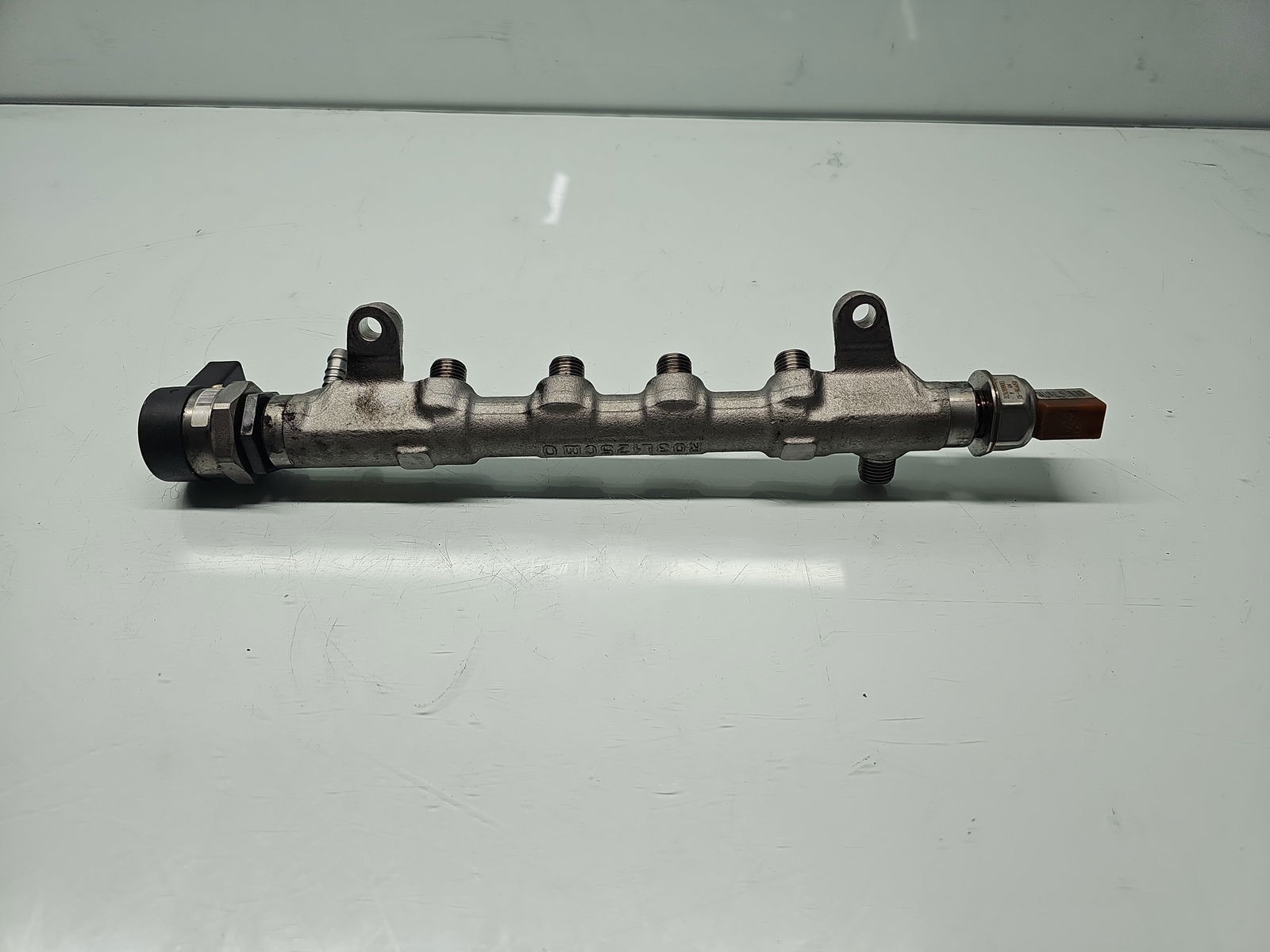 Rampa injectoare Volkswagen Passat B7 (362) [Fabr 2010-2014] 03L089N 2.0 TDI CFFB 103KW / 140CP - imagine 3