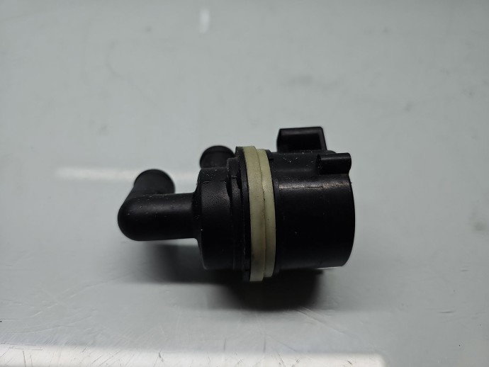 Pompa recirculare apa AUDI Q5 (8RB) [ Fabr 2008-2016] 5N0965561A 2.0 TDI CFFB 103KW / 140CP
