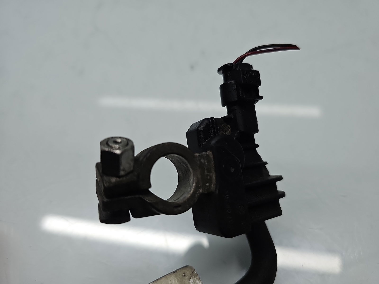 Borna baterie (-) Volkswagen Golf 6 (5K1) [Fabr 2009-2013] 1K0915181H - imagine 3