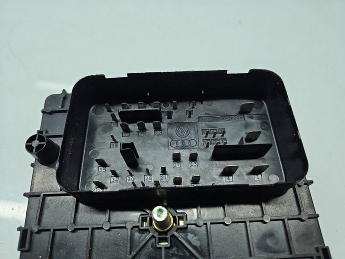 Panou sigurante Volkswagen Tiguan (5N) [Fabr 2007-2016] 3C0937125A