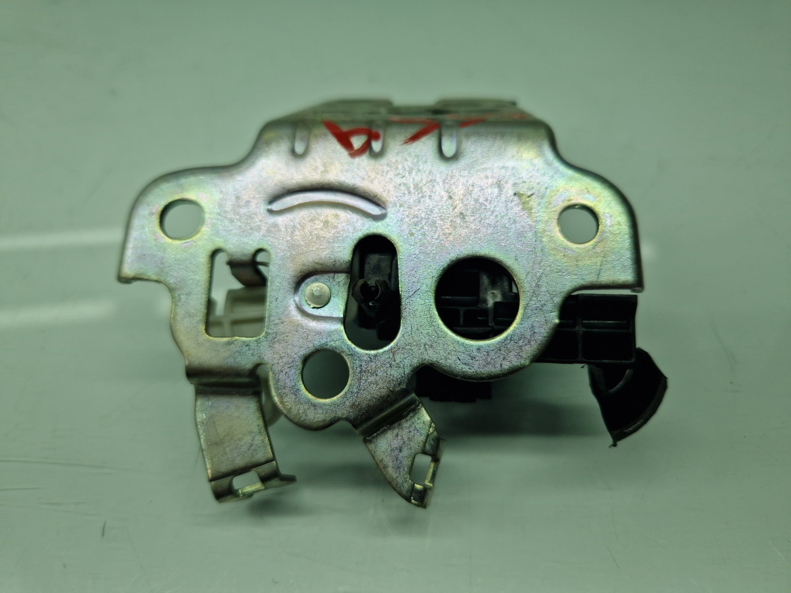 Broasca haion AUDI A3 (8VS) [Fabr 2013-prezent] Berlina S-line 4H0827505A - imagine 2