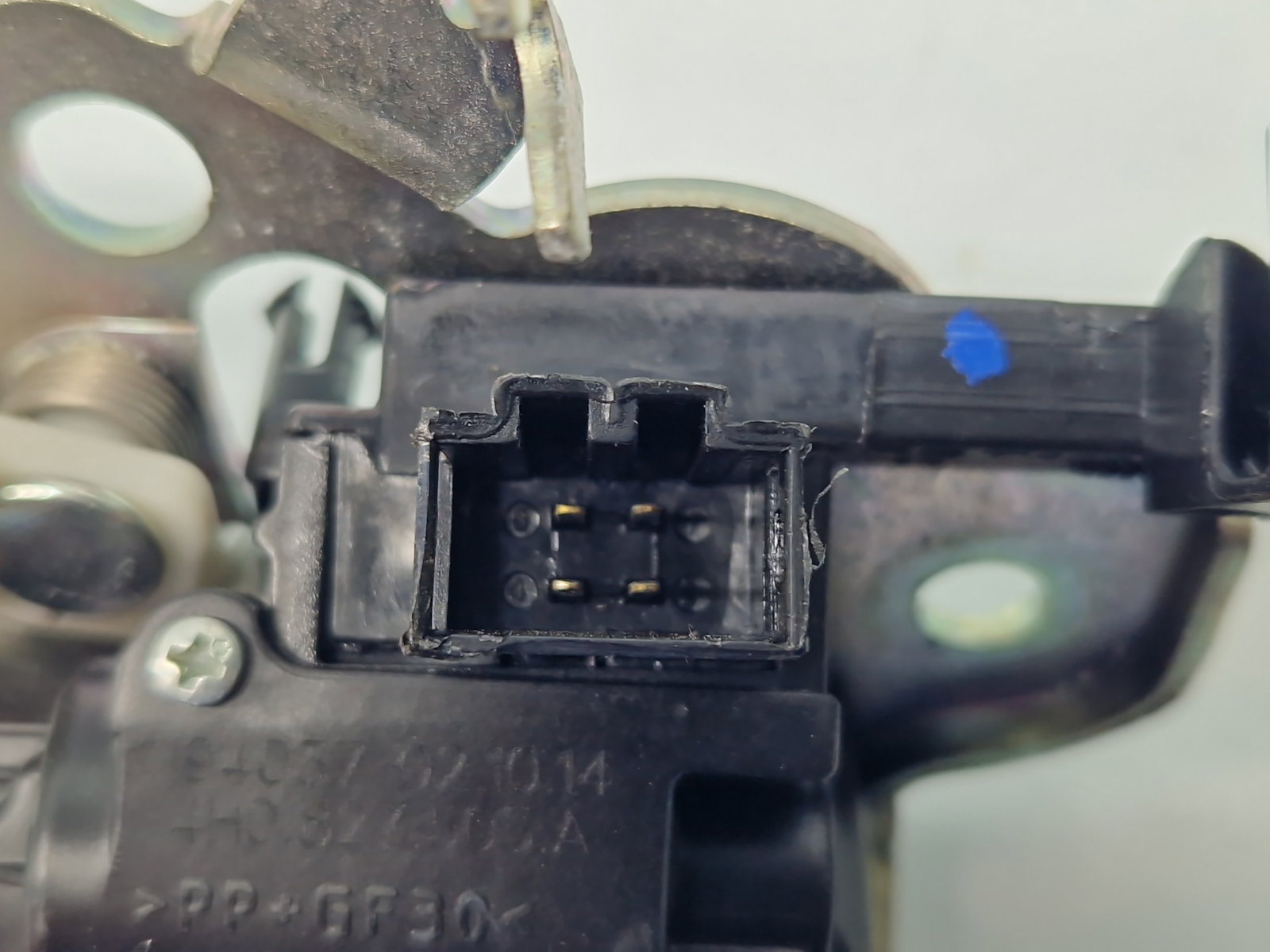 Broasca haion AUDI A3 (8VS) [Fabr 2013-prezent] Berlina S-line 4H0827505A - imagine 4