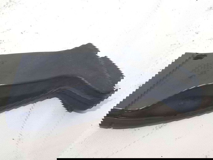 Tub admisie aer 8E0129618 Audi A4 (8EC, B7) [Fabr 2004-2008] 2.0 BLB