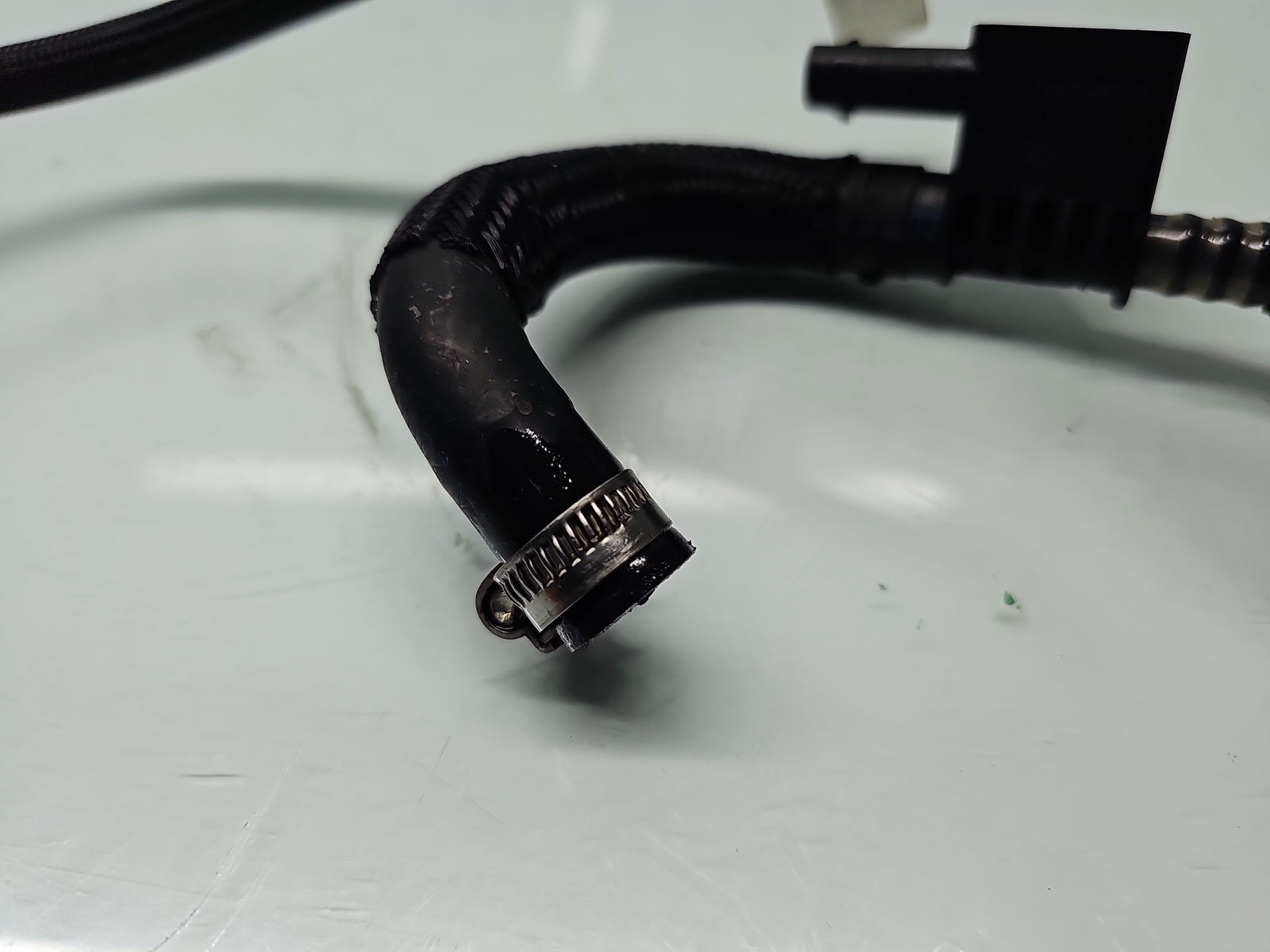 Conducta combustibil Bmw 5 (F10) [Fabr 2011-2016] 7810784-01 2.0 N47D20 135KW / 184CP - imagine 3