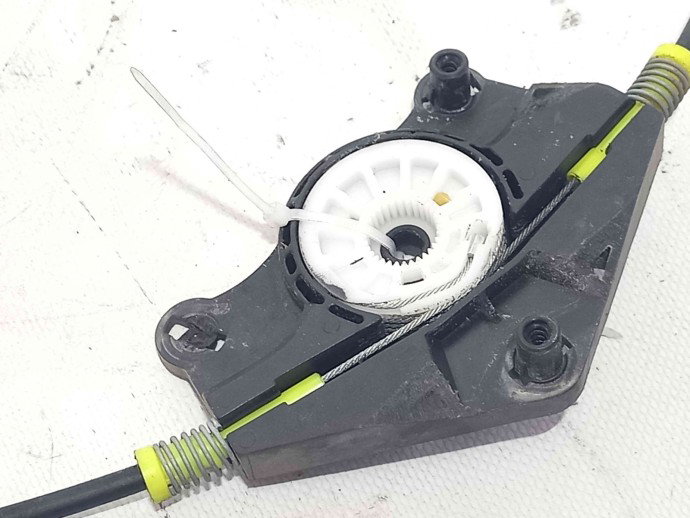 Macara geam dreapta fata OEM Audi A4 (8EC, B7) [Fabr 2004-2008] 2.0 BLB