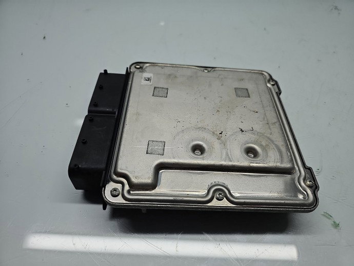 Calculator motor ECU AUDI A3 Sportback (8VS, 8VM) [Fabr 2013-prezent] 04L907309R 2.0 TDI CRMB 110KW / 150CP