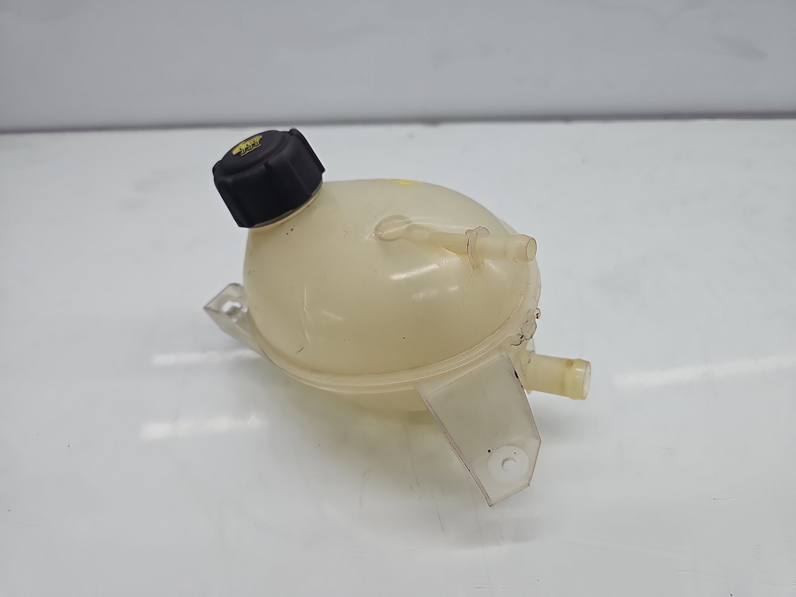 Vas expansiune Renault Clio 4 [Fabr 2012-2020] Hatchback 217107259R - imagine 1